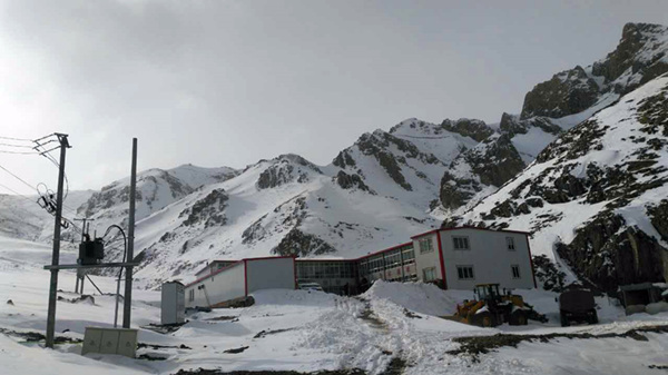 青海铜鑫矿业有限公司矿区下雪了