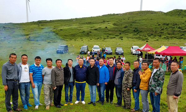 开元集团董事长许明月莅临贵州开元视察指导工作