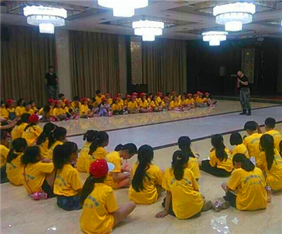 小黄人来“袭”