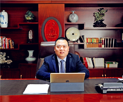 新时代，我们坚定前行