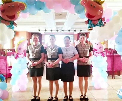 硬件软件齐提升  牢牢抓住客户心