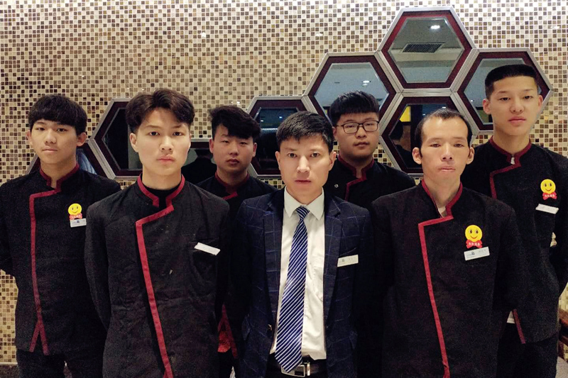 五一礼赞（四）│向最美的劳动者致敬