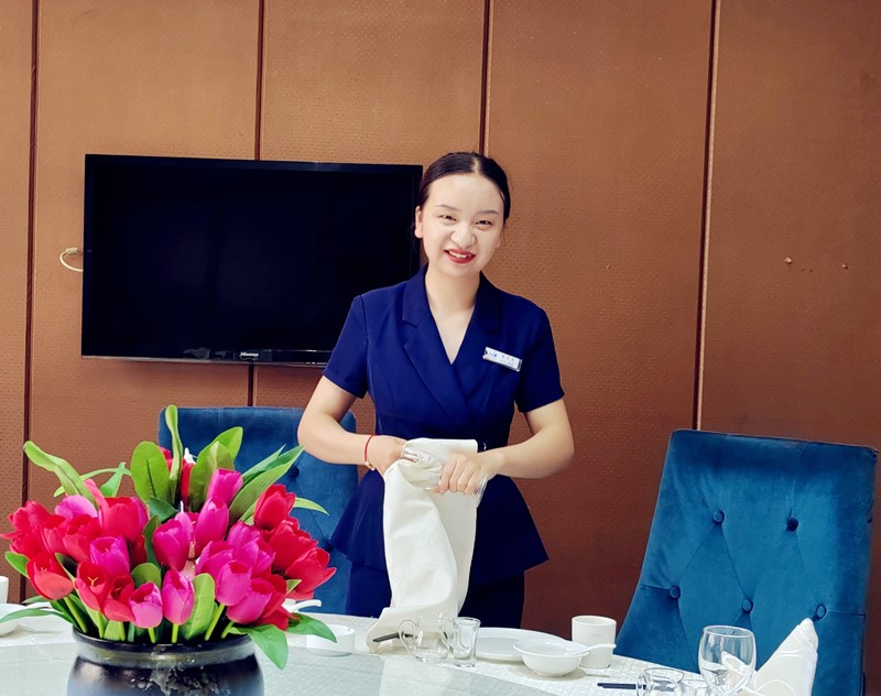 微笑服务 真诚待客